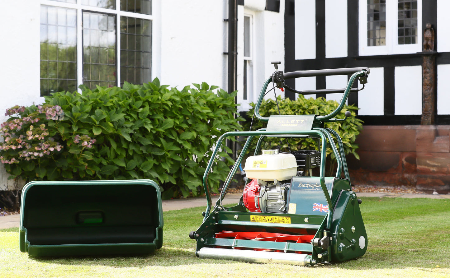 Allett Buckingham 24H Petrol Cylinder Mower