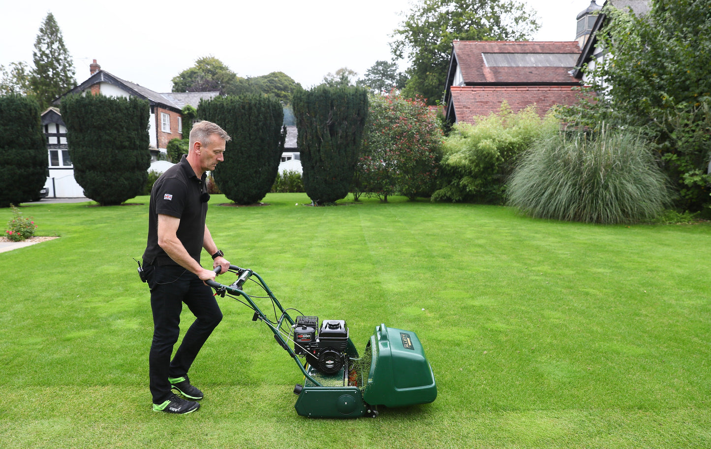 Allett Kensington 17H Petrol Cylinder Mower