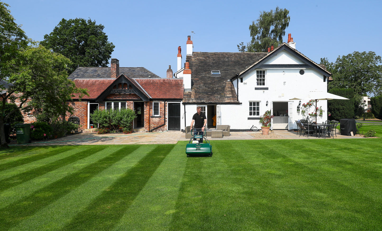 Allett Buckingham 30H Petrol Cylinder Mower