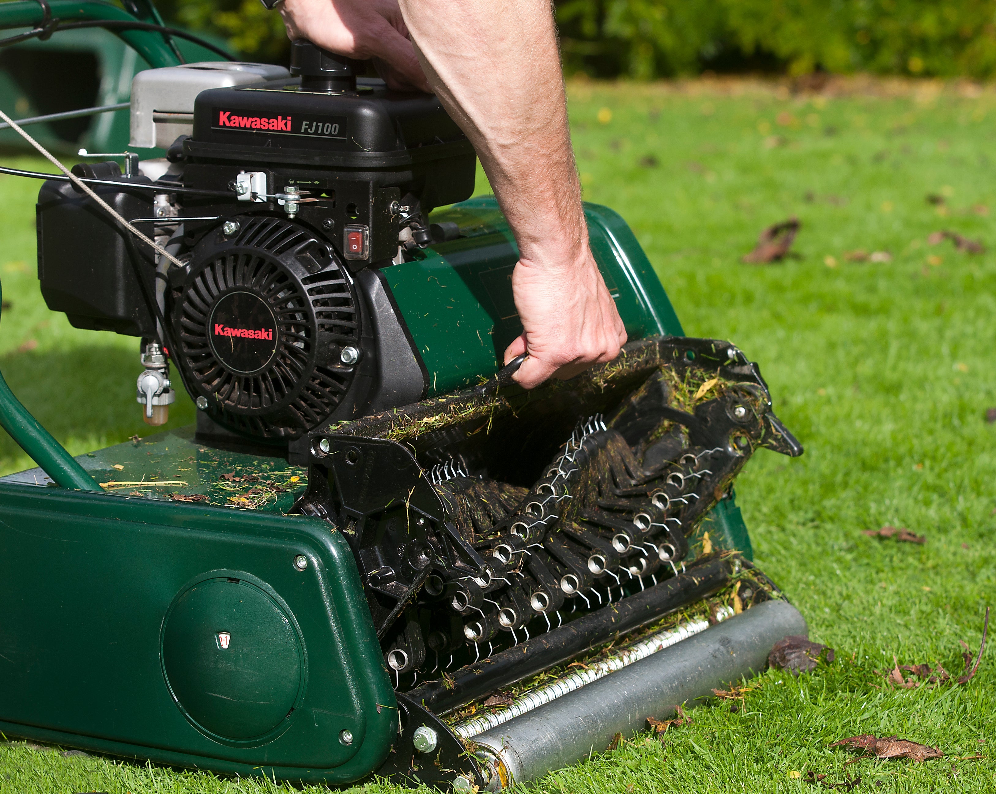 Should I Cut My Lawn Before Scarifying ALLETT Australia what-is-winterkill-how-to-fix-bare-spots-in-lawn-after-winter