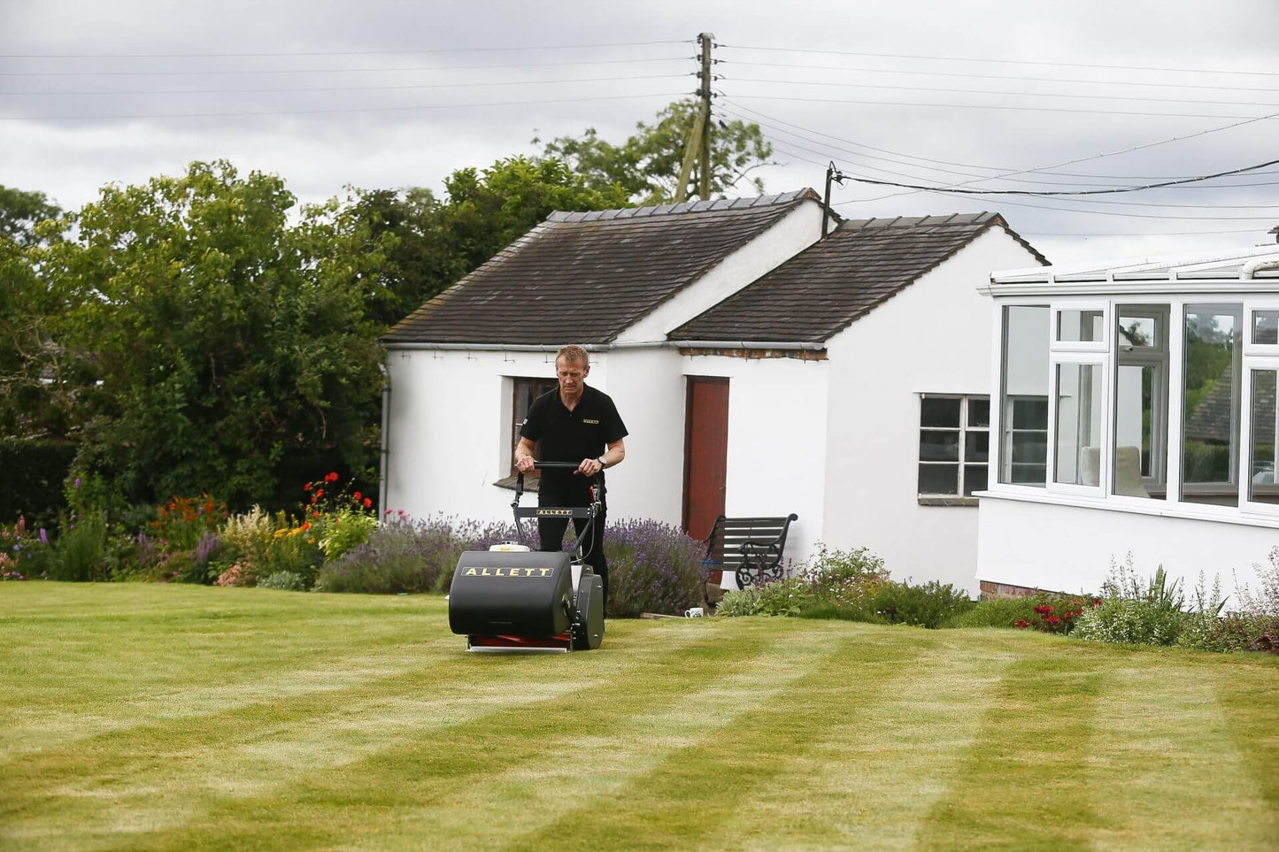 Allett Buffalo 20 Cylinder Mower