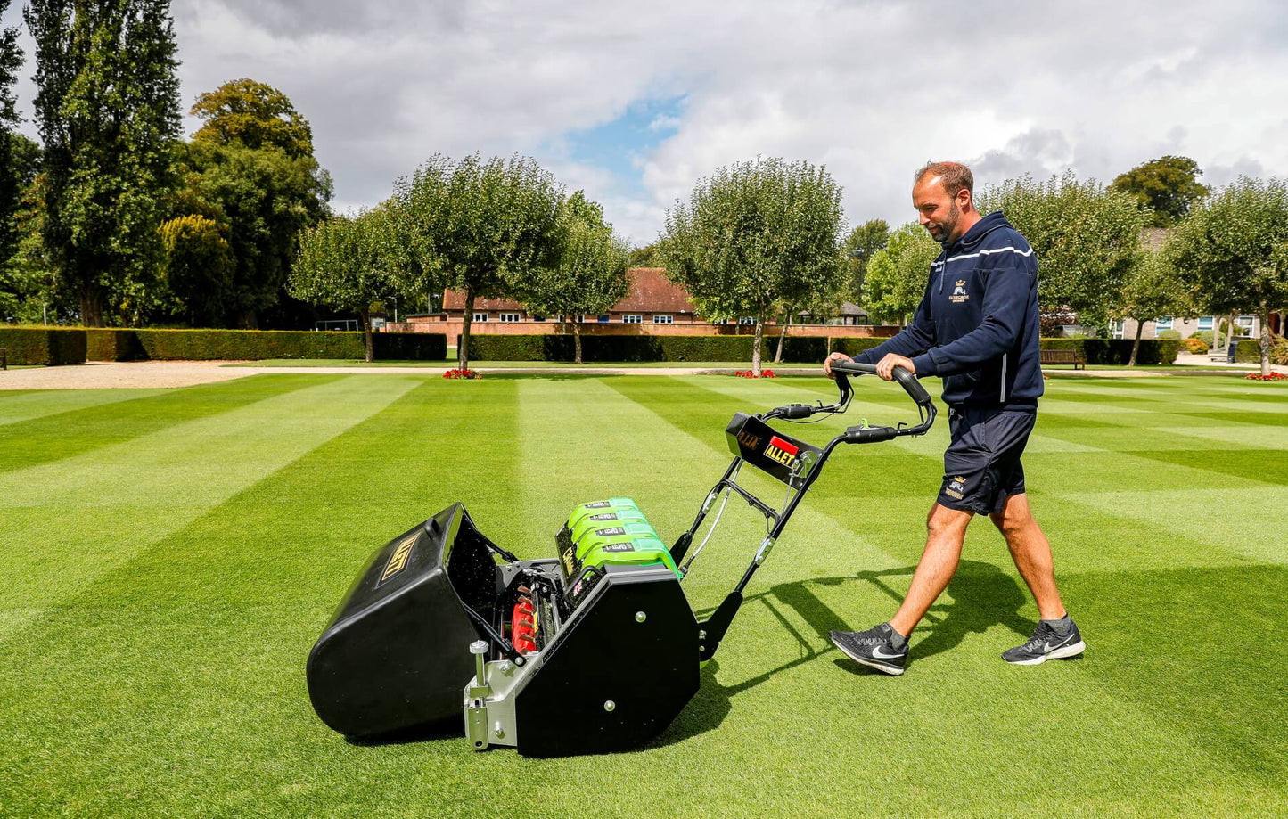 Allett C34 Evolution Cylinder Mower (Power-unit with Grassbox)