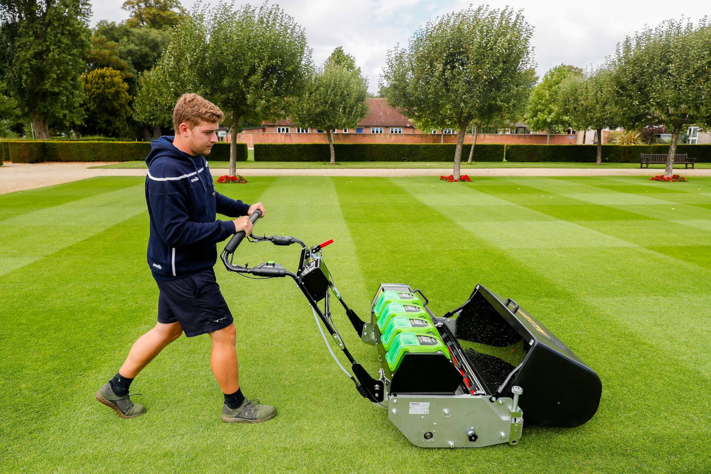 Allett C34 Evolution Cylinder Mower (Power-unit with Grassbox)