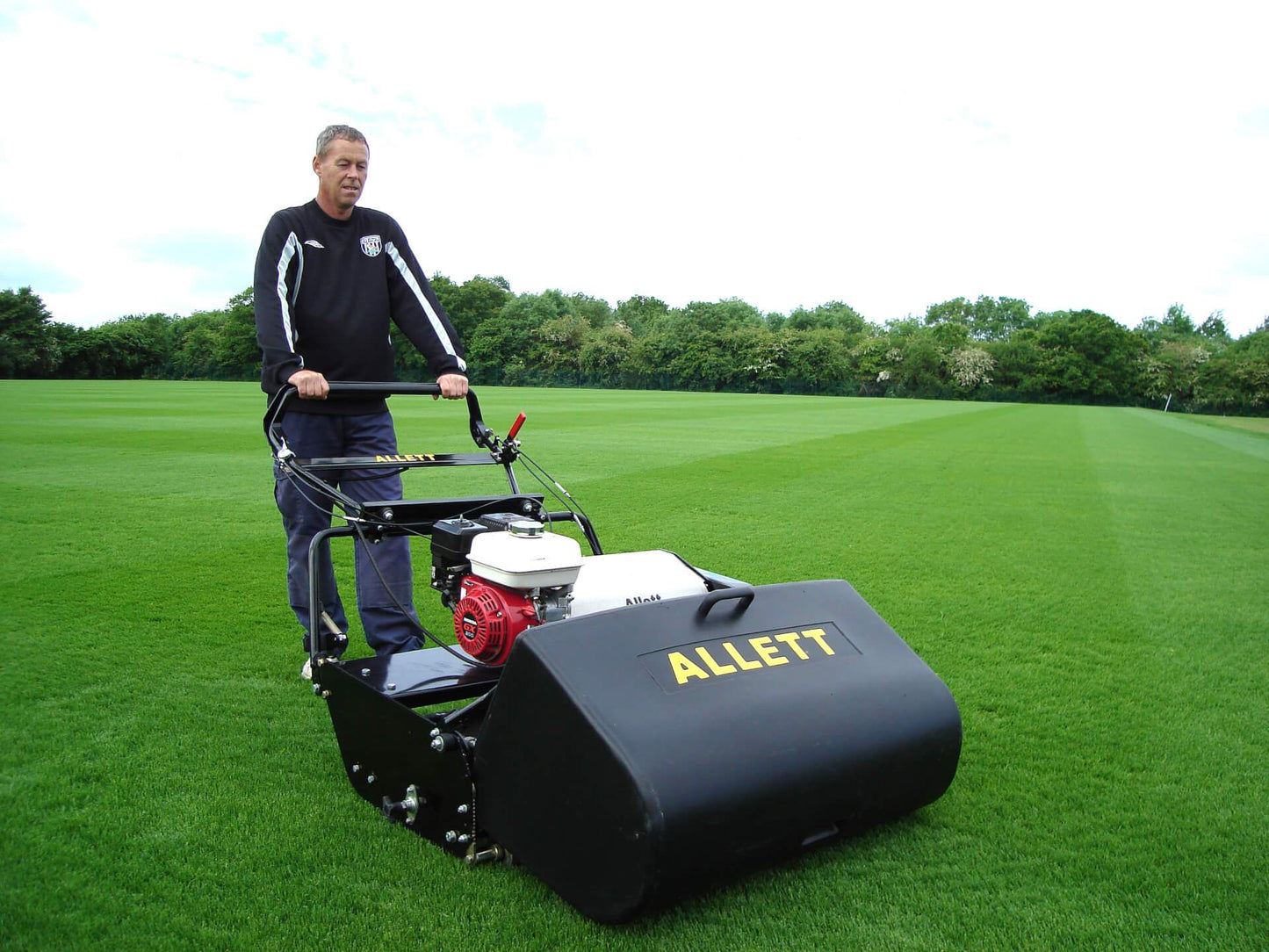 Allett C34 Cylinder Mower (Power-unit with Grassbox)