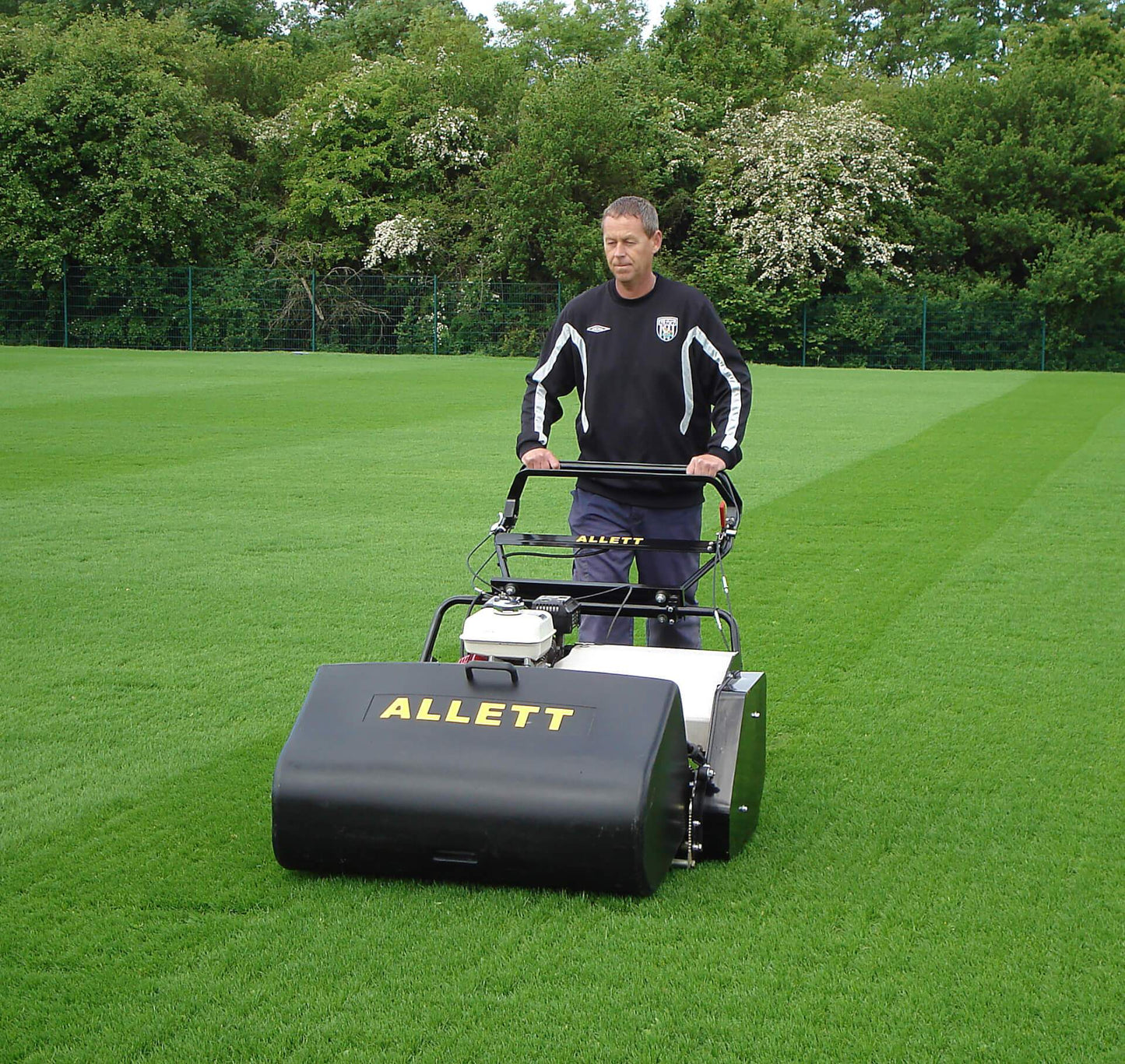 Allett C34 Cylinder Mower (Power-unit with Grassbox)