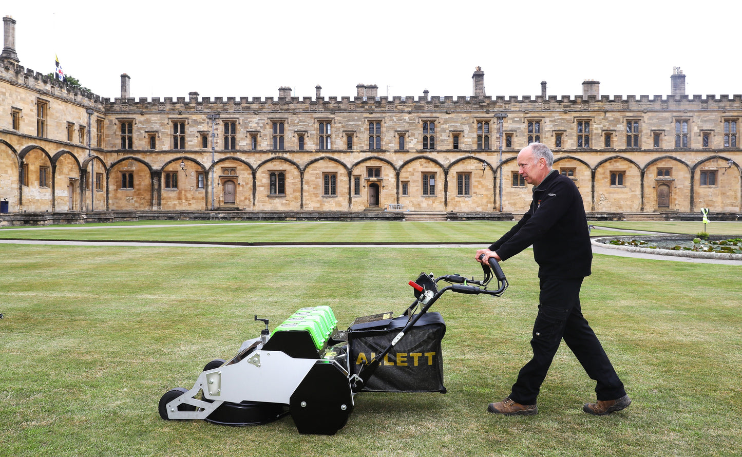 Allett Uplift 86 Evolution Stadium Rotary Mower