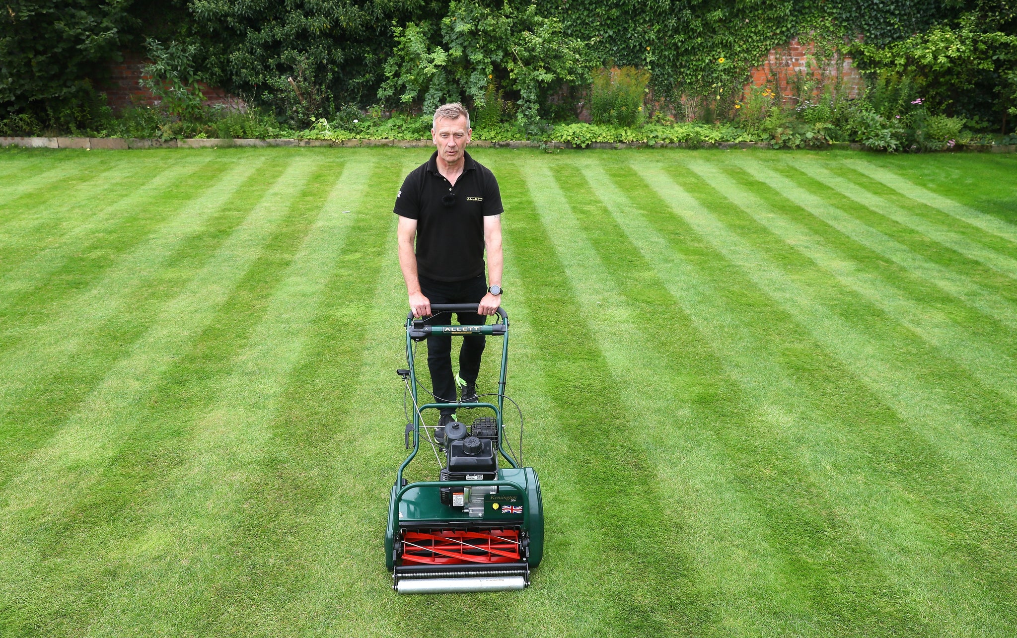 Allett Kensington 20H Petrol Cylinder Mower – ALLETT Australia