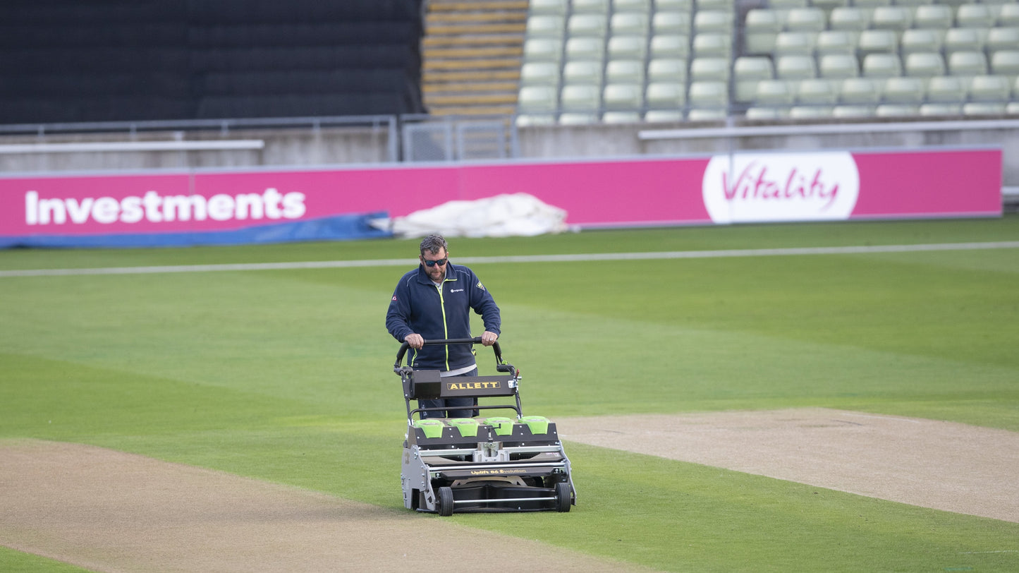 Allett Uplift 86 Evolution Stadium Rotary Mower