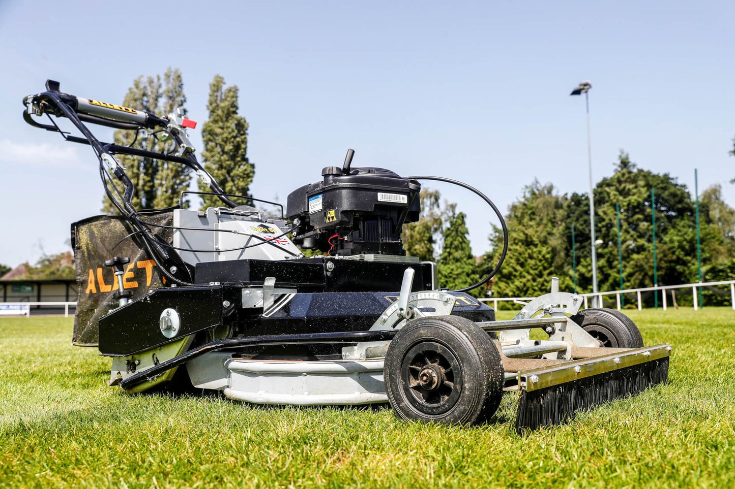 Allett Uplift 86 Vacuum Stadium Rotary Mower