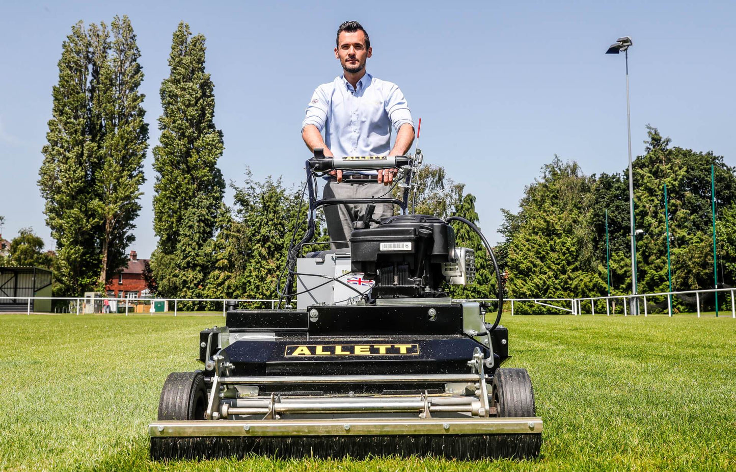 Allett Uplift 86 Vacuum Stadium Rotary Mower