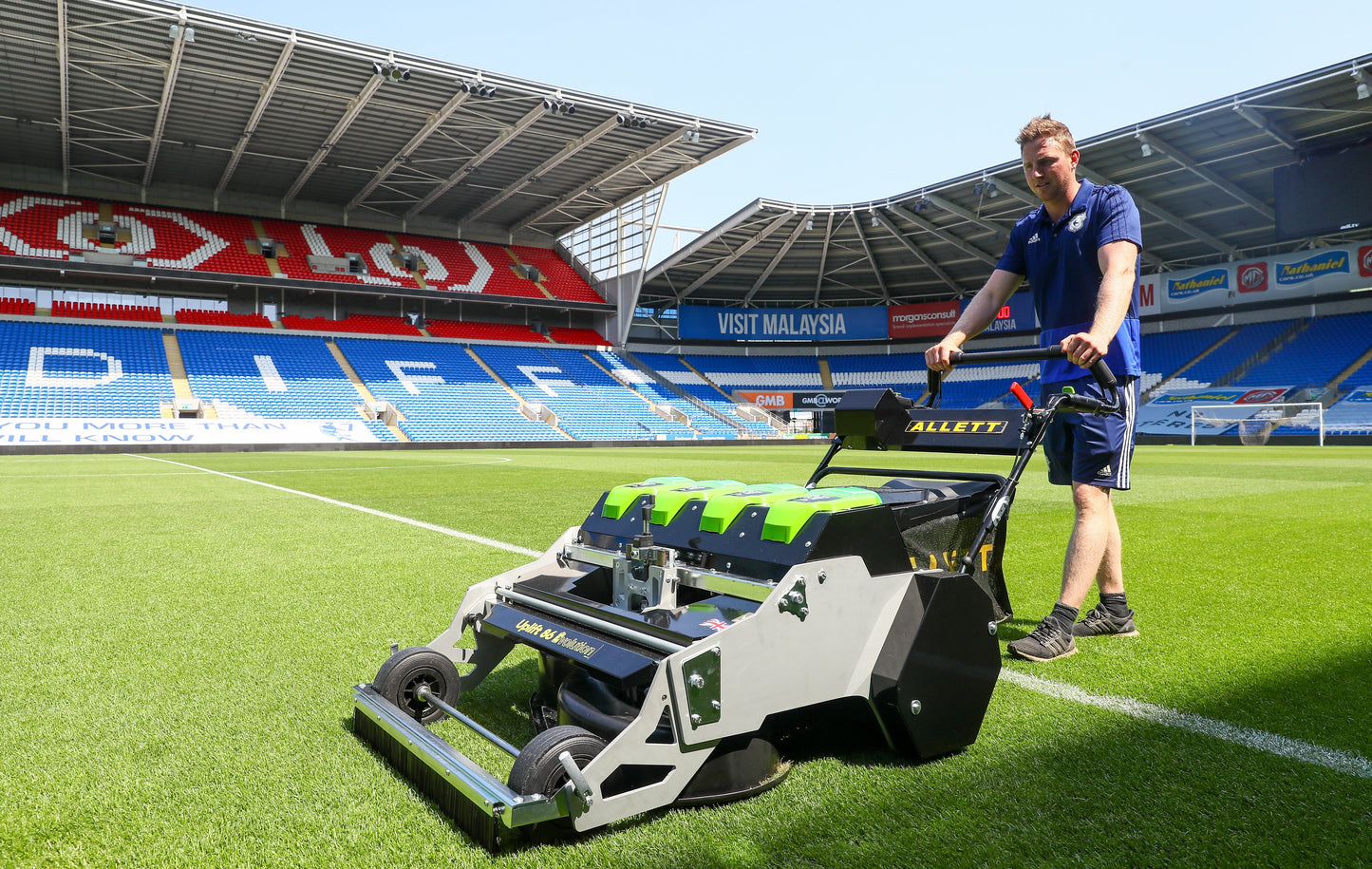 Allett Uplift 86 Evolution Stadium Rotary Mower